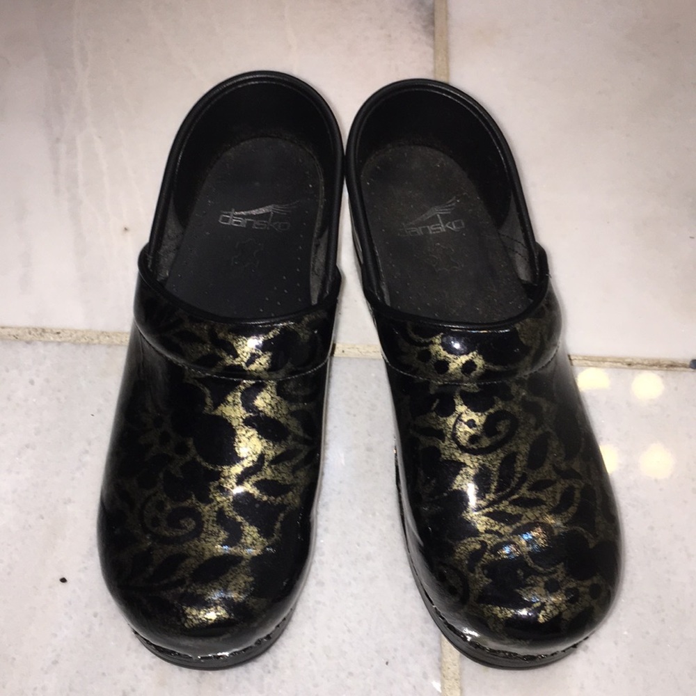 New Dansko size 37 - Picture 2 of 5